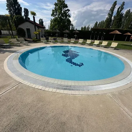 Airone Mare-equilio Park- Piscina, Oasi Natura Apartment Lido di Jesolo